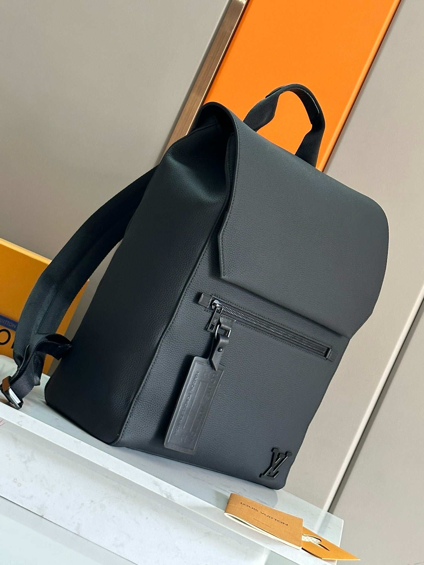 Unique Louis Vuitton Men’s Leather Backpack – Sleek & Modern | Luxury Designer Bag