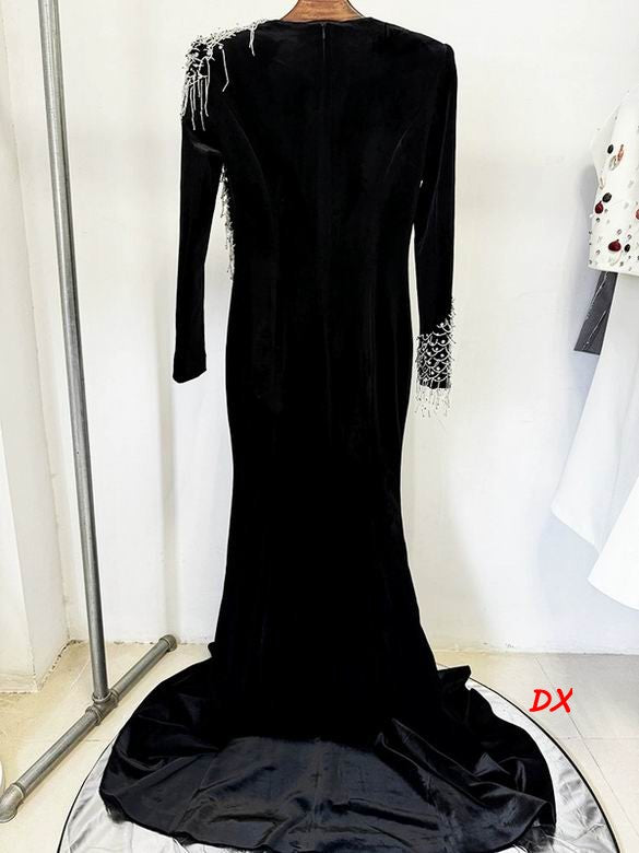 Unique Black Dress – Elegant & Sculpting Designer Fashion