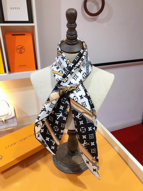 Unique Louis Vuitton Women’s Silk Scarf – Elegant Luxury Accessory