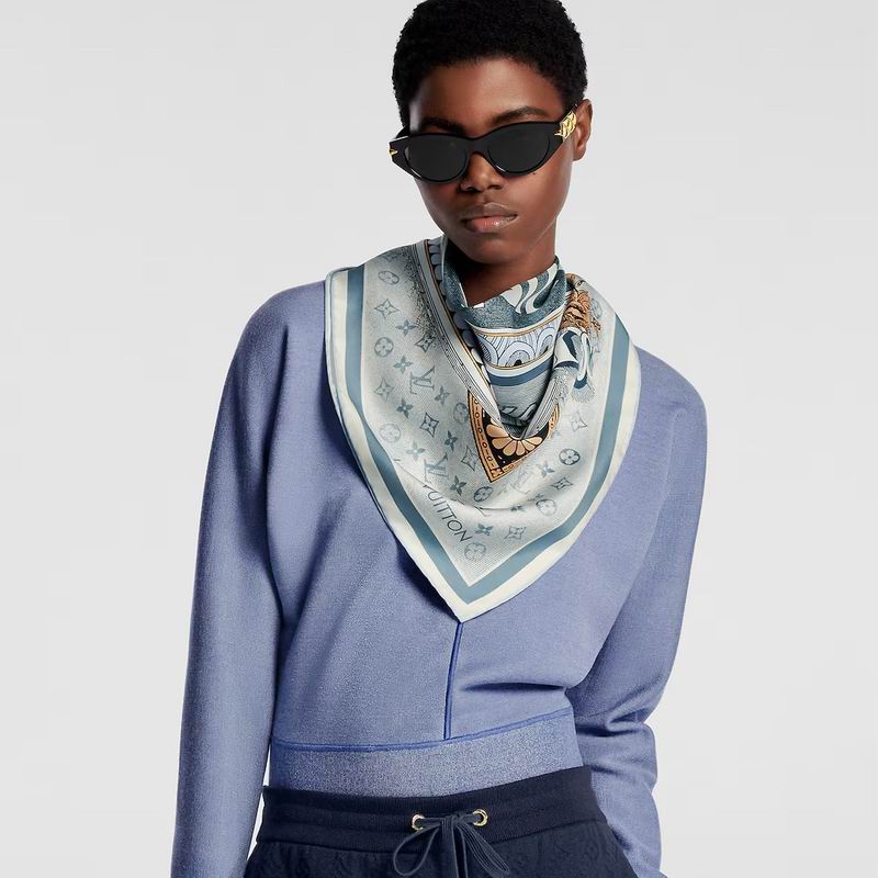 Amazing Louis Vuitton Women’s Silk Scarf – Luxury Designer Fashion